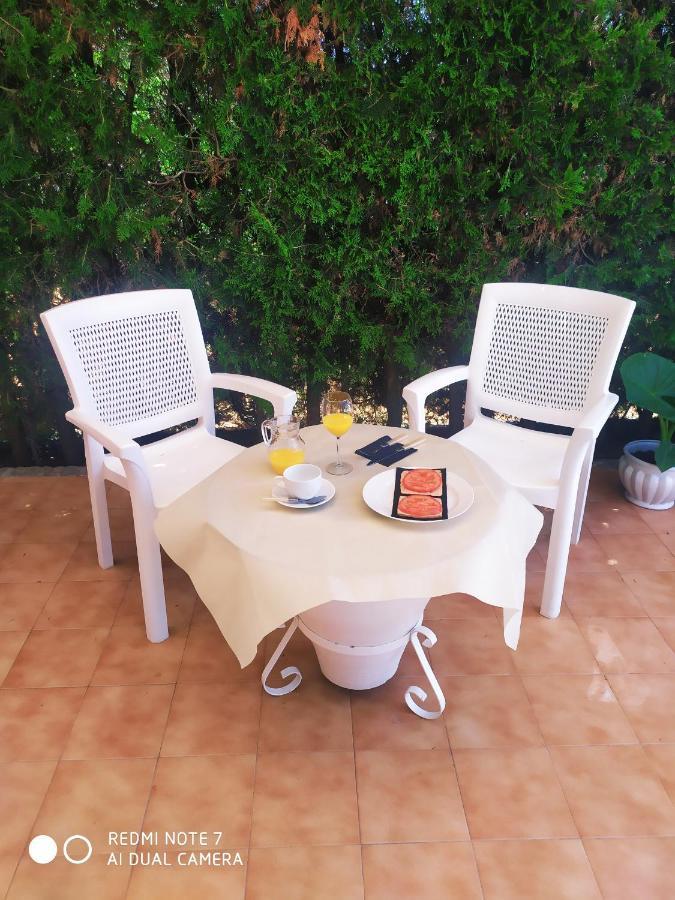 فيلا Chalet Con Encanto Palomares del Río المظهر الخارجي الصورة