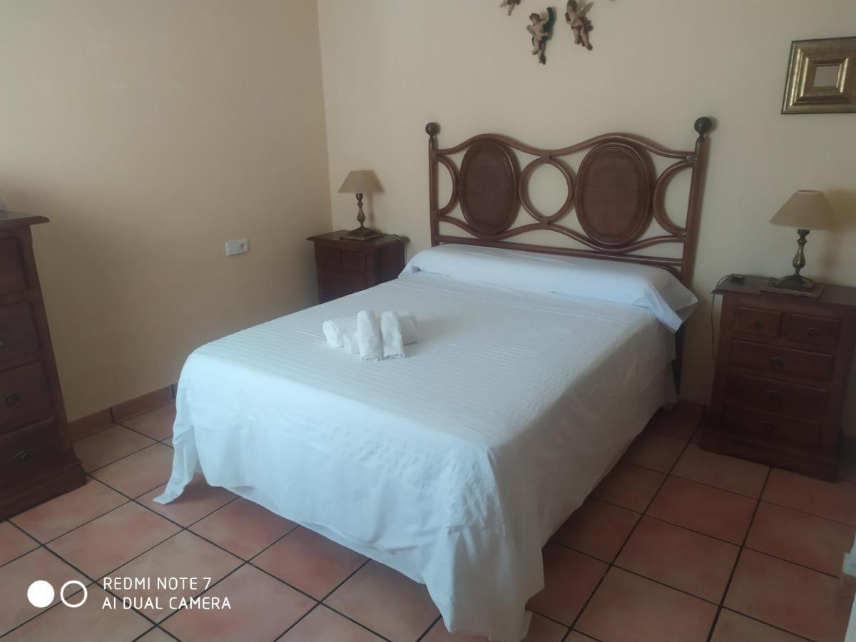فيلا Chalet Con Encanto Palomares del Río المظهر الخارجي الصورة