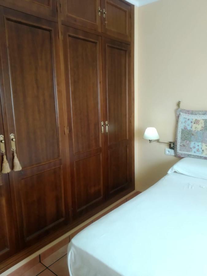 فيلا Chalet Con Encanto Palomares del Río المظهر الخارجي الصورة